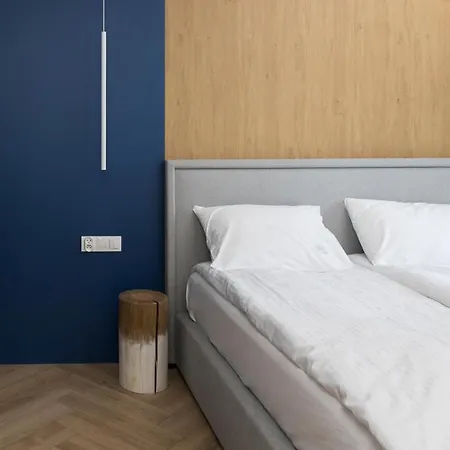 Par La 4a Oraz 4b Tuz Przy Plazy!!!