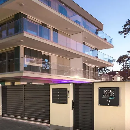 Par La 4a Oraz 4b Tuz Przy Plazy!!! アパート