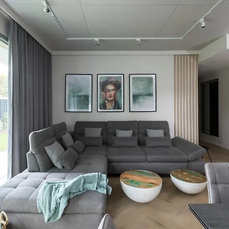 Par La Apartment