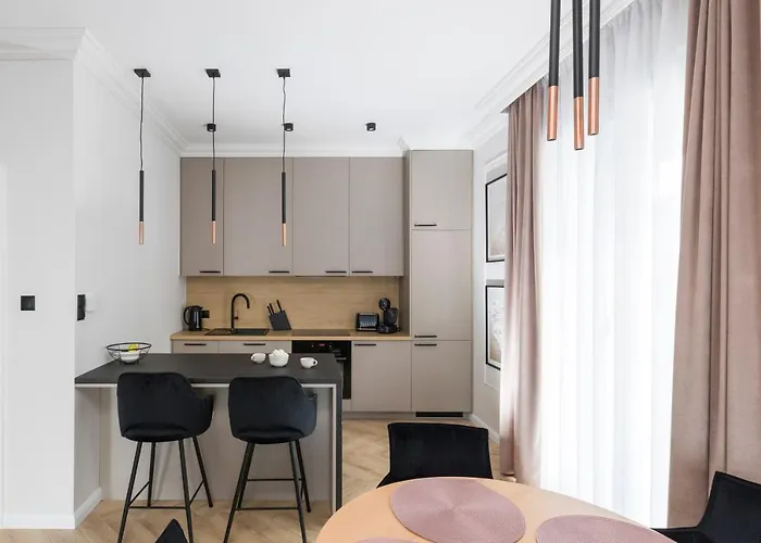 Par La 4a Oraz 4b Tuz Przy Plazy!!! Apartamento Niechorze