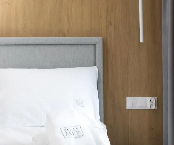 Par La 4a Oraz 4b Tuz Przy Plazy!!!